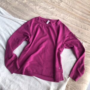 Apana Long Sleeve Tee Sweatshirt